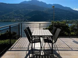 Casa La Terrazza sul Lago, Hotel in Tenna