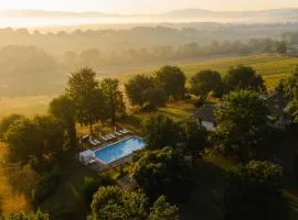 Villa Colonica Tuori at Tenuta Schifanoia