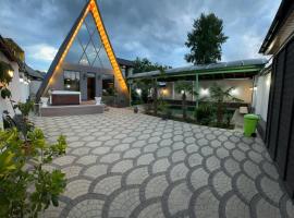 NatureNest A-Frame Cabin, Hotel in Qəbələ
