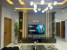 Moscow Luxury Apartment, hotel com piscina em Mama