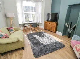 Flat 1A, Mona House