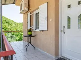 Litsas House
