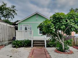 Sugar Shack Bungalow, hotel en Galveston