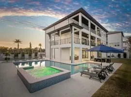 Emerald Palace by Travel Life Vacations