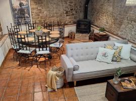 Casa Rural Arco Navarra、Artariáinのヴィラ