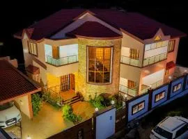 Rail Ridge Luxury Villa