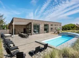 Gorgeous Home In Ringkøbing With Sauna