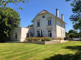 Ancienne Poste de Montcaret, hotel in Montcaret