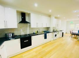Easy Lodge Hounslow West, hotel v destinaci Farnham Royal