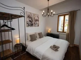 Pure Canigou House An Authentic and Charming Town house with 3 bedrooms