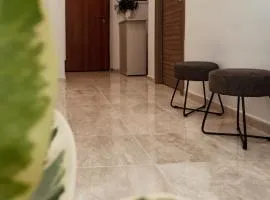 Paola HOME