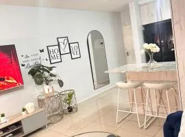 Fully Furnished 3 bedroom apartment rental