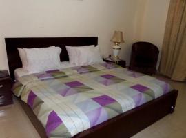 AES Luxury Apartments, hotel v destinaci Amuwo