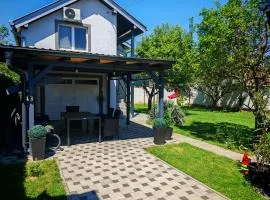 Apartman - sobe Corina-blizu Osijeka