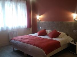 Bellignat에 위치한 주차 가능한 호텔 Oyonnax Bellignat Appart Hotel