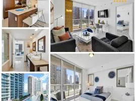 New Listing Promo W Hotel 2BR Bay View 3 Pools