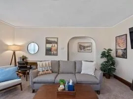 5 Bedrooms I Pet Friendly I Sleeps 12