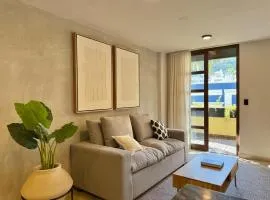 Modern space in the heart of the historic center