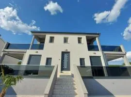Family friendly house with a swimming pool Maslenica, Novigrad - 24641