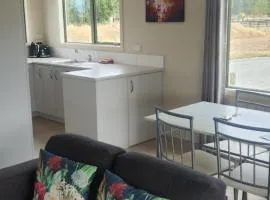 Pinegrove Cottages - unit3