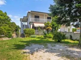 Nice Apartment In Lovrecica With Wifi