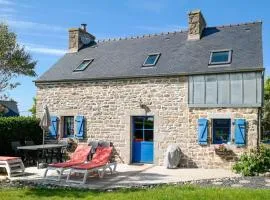 Stone House in Brittany near Roscoff & Beaches
