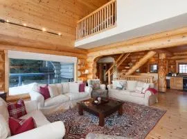 Heron Chalet by Outpost Whistler