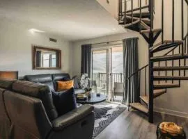 Smoky Mountain Luxurious Serenity