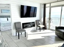 Gone Coastal condo at Prime Location in Myrtle Beach
