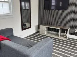 Top Floor - Atlanta Beltline Adjacent Apartment