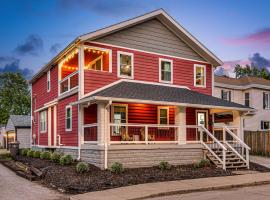 Indy Getaway - 5BR - Sleeps 16 - Arcade games - Perfect for families and groups, Villa in Indianapolis