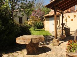 Casa Rural El Alfar, viešbutis mieste Tajueco