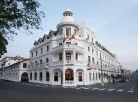 Queen's Hotel