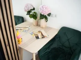 Design Green Garden Apartments with Private Parking & Playground