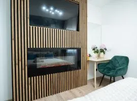 Design Green Garden Apartments with Private Parking & Playground