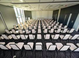 Best Western Plus Lakeside Hotel: Székesfehérvár şehrinde bir otel