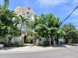 Minh Trang Villa Hoi An -BBQ Garden, hotel in Hoi An