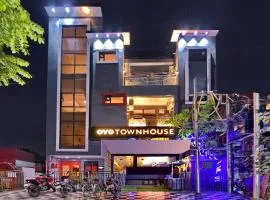 Super TownHouse 244 Munshipuliya