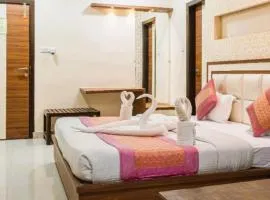 Hotel Manas Continental AC OR NON AC BOTH ROOM With Restaurant