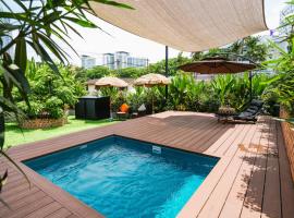 Tamerin Nest by Chrisenbel Villa Collection, hotel v destinaci Petaling Jaya