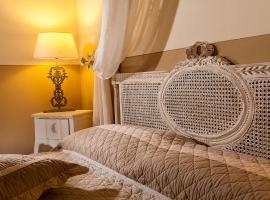 Casa Monsignore, hotel in San Giovanni in Marignano