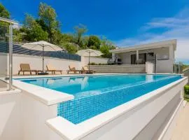 Villa Rusula -Makarska by Villas Guide