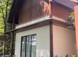 Cozy 4BR Garden Villa at Vimala Hills