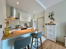 JU3 Halo NEW ВатСaп66935B2I976