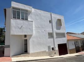 Casa Fuente Alhama, hotel v destinaci Luque