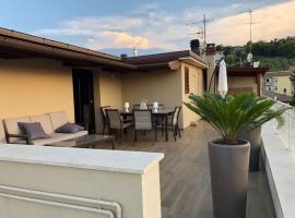 Home 24, hotel in Roseto degli Abruzzi
