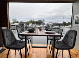 Ruheoase am Wasser, Sauna-Hausboot in Naturidylle, barca a Berlino