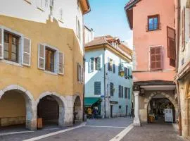 Le Veyrier - Small studio for 2 people in the heart of the old town