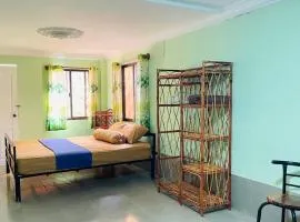 Studebaker Guesthouse