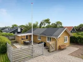 2 Bedroom Beautiful Home In Hemmet